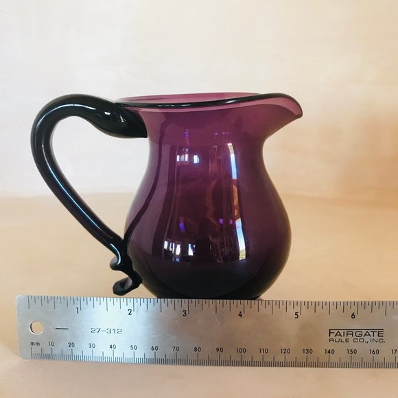 Vintage Collectible Purple Glass Pitcher / Carafe - Picture 4 of 7